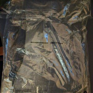 NWT Size 31 MOTHER DENIM The Weekender Jeans Wash: Wanted!